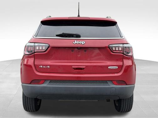 Redline Pearlcoat 2018 Jeep Compass Latitude