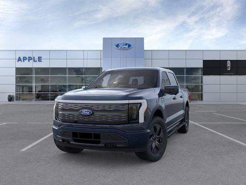 2025 Ford F-150 Lightning LARIAT