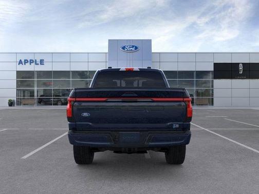 2025 Ford F-150 Lightning LARIAT