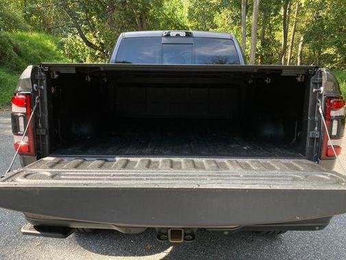 2022 RAM 2500 Laramie Crew Cab 4x4 6'4' Box