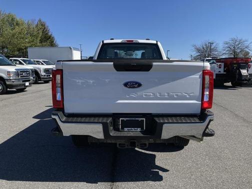 2025 Ford F-250 XL