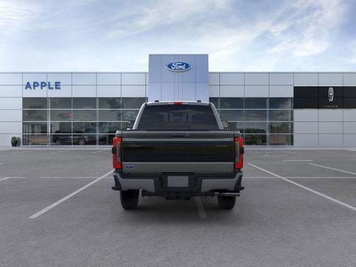 2025 Ford F-250 Platinum