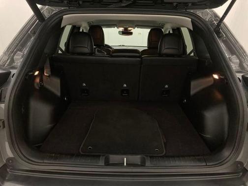 2023 Jeep Cherokee Altitude