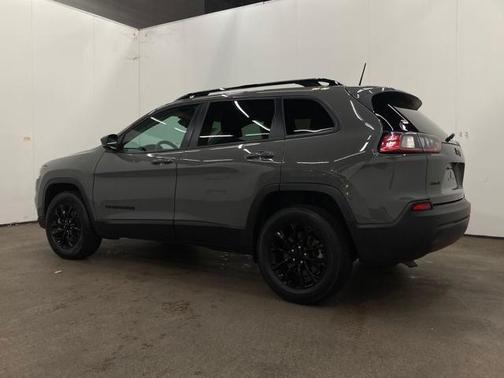 2023 Jeep Cherokee Altitude