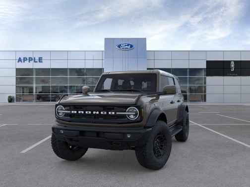 Gray 2026 Ford Bronco Outer Banks