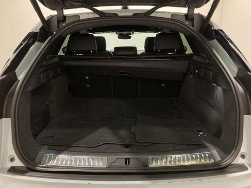 2025 Land Rover Range Rover Velar P250 SE R-Dynamic