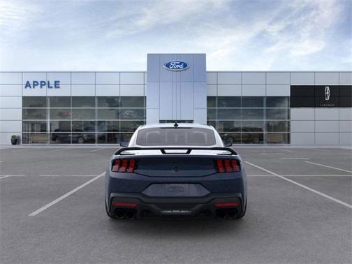 2025 Ford Mustang Dark Horse