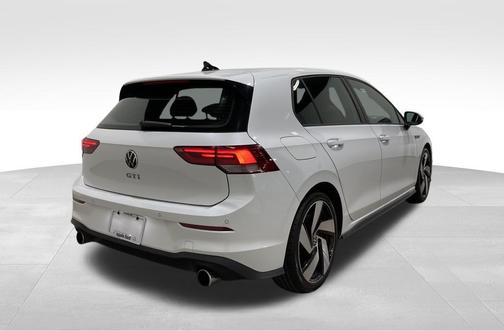 2024 Volkswagen Golf GTI 2.0T S DSG