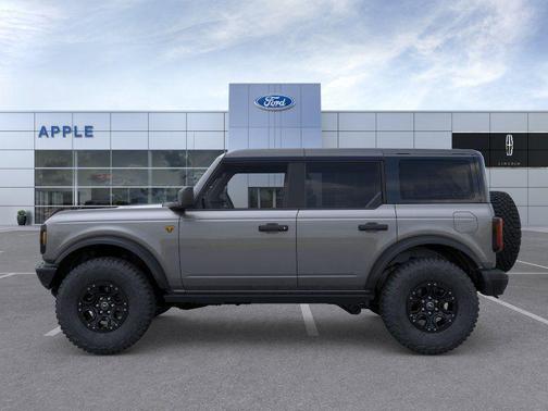 Gray Metallic 2026 Ford Bronco Badlands