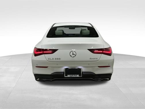 2024 Mercedes-Benz CLA 250 4MATIC