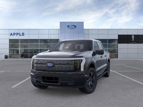 2025 Ford F-150 Lightning LARIAT