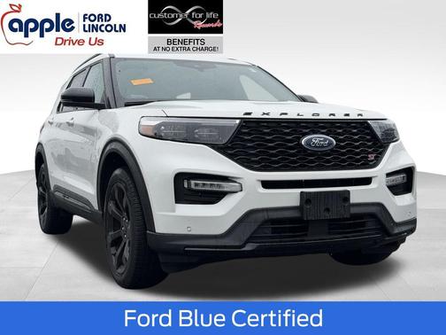 White Metallic 2023 Ford Explorer ST