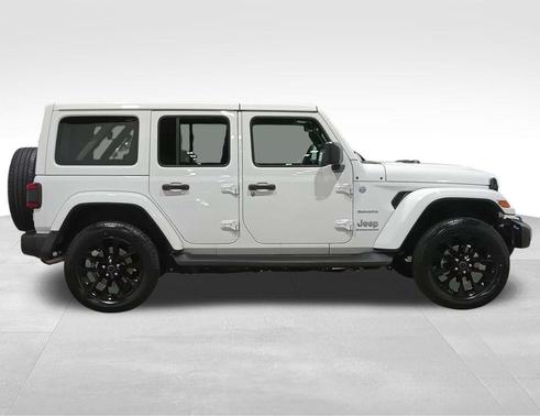 Bright White Clearcoat 2024 Jeep Wrangler 4xe Sahara