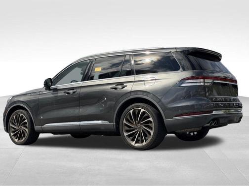 Magnetic Gray Metallic 2020 Lincoln Aviator Reserve AWD