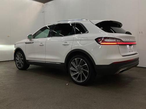 2021 Lincoln Nautilus Reserve