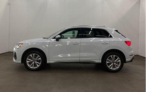 2023 Audi Q3 Premium 45 TFSI S line quattro Tiptronic