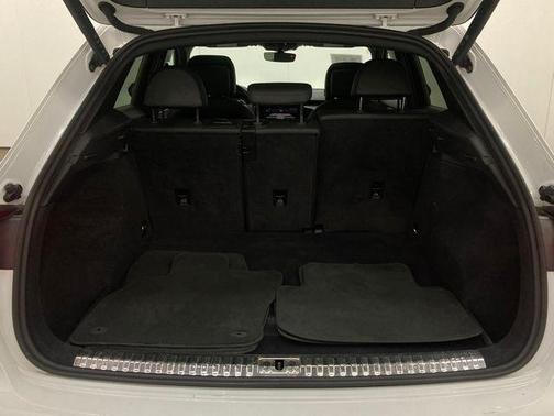 2023 Audi Q3 Premium 45 TFSI S line quattro Tiptronic