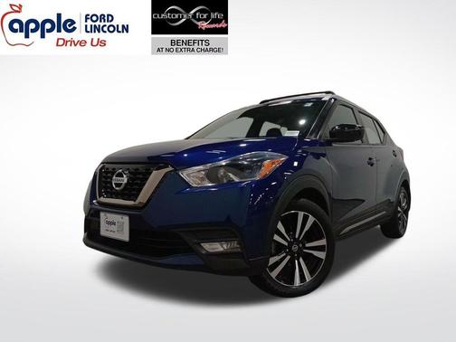 2019 Nissan Kicks SR