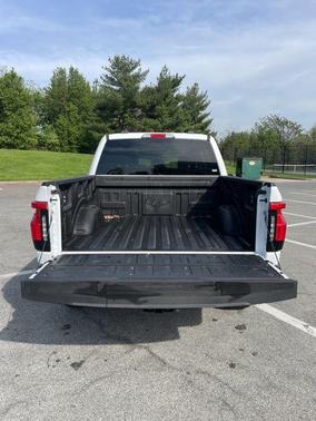 2025 Ford F-150 Lightning Pro