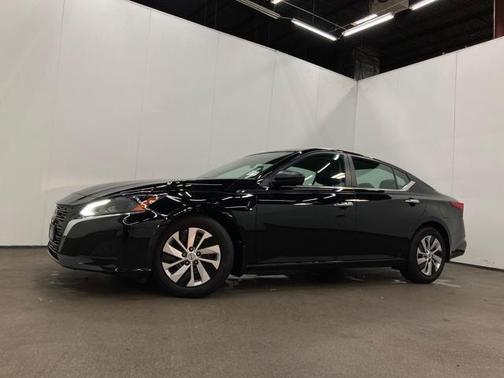 2024 Nissan Altima S FWD