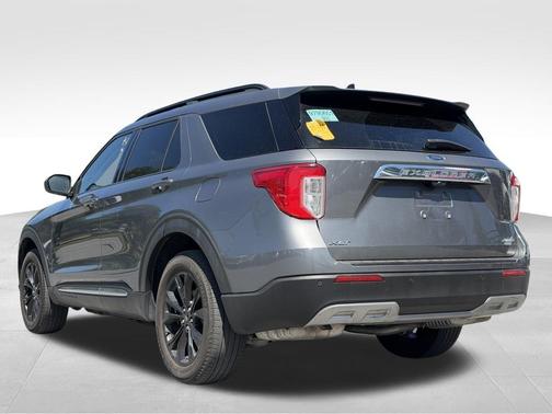 Carbonized Gray Metallic 2023 Ford Explorer XLT