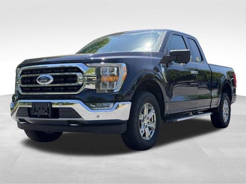 Antimatter Blue Metallic 2021 Ford F-150 XLT