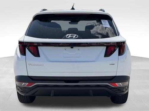 White Pearl 2024 Hyundai TUCSON SEL