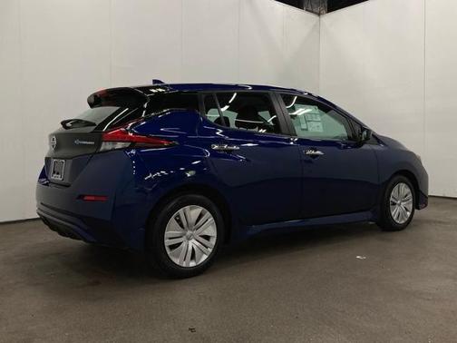 2022 Nissan Leaf S 40 kWh