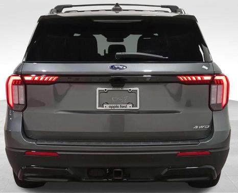 Gray Metallic 2025 Ford Explorer ST-Line