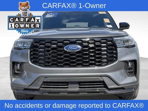 Gray Metallic 2025 Ford Explorer ST-Line
