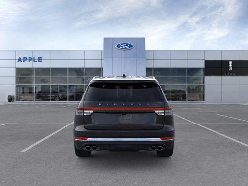 Infinite Black Metallic Clearcoat 2026 Lincoln Aviator Reserve AWD