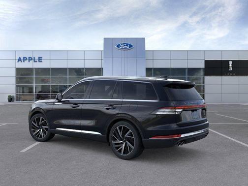 Infinite Black Metallic Clearcoat 2026 Lincoln Aviator Reserve AWD