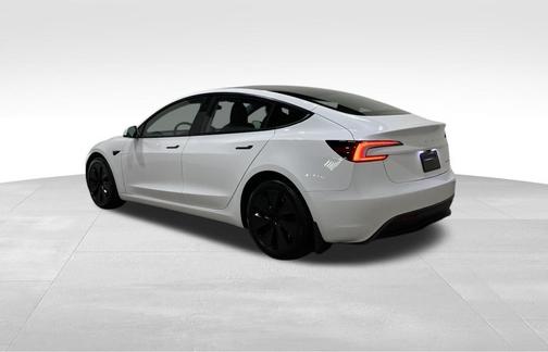 2025 Tesla Model 3 Long Range