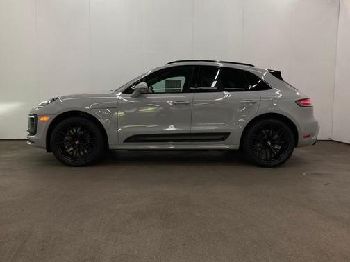 2025 Porsche Macan GTS