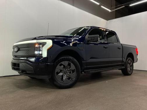 2024 Ford F-150 Lightning Flash