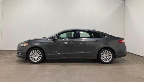 2015 Ford Fusion Hybrid SE