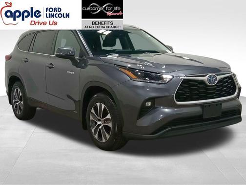 2021 Toyota Highlander Hybrid XLE