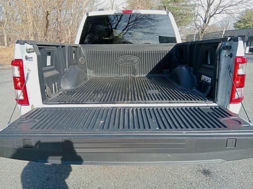 Space White Metallic 2022 Ford F-150 XL