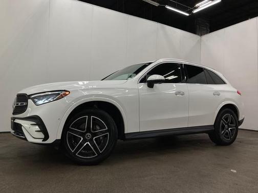 2024 Mercedes-Benz GLC 300 4MATIC