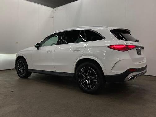 2024 Mercedes-Benz GLC 300 4MATIC