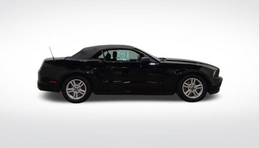 2014 Ford Mustang V6