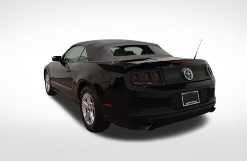 2014 Ford Mustang V6
