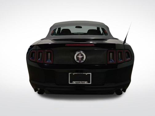 2014 Ford Mustang V6