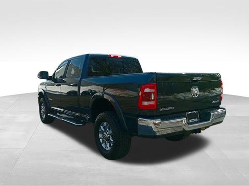 2022 RAM 2500 Laramie Crew Cab 4x4 6'4' Box