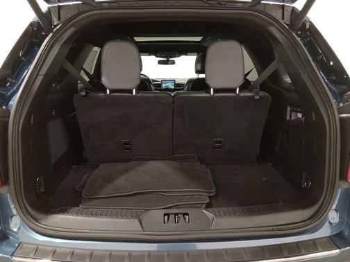 Blue Metallic 2020 Ford Explorer Limited