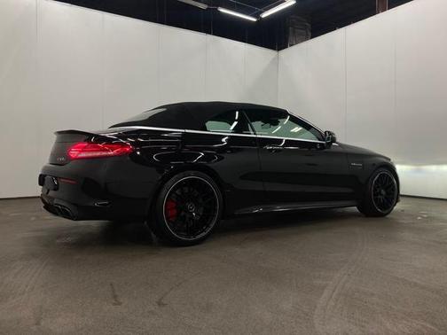 2021 Mercedes-Benz AMG C 63 S