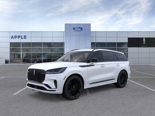 Pristine White Metallic Tri-Coat 2026 Lincoln Aviator Reserve AWD