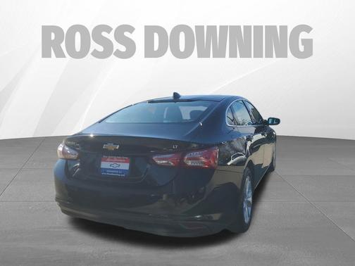 2021 Chevrolet Malibu FWD LT