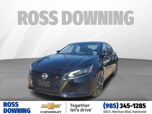 2023 Nissan Altima SR FWD