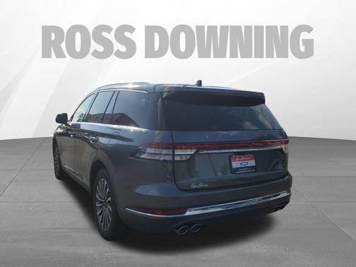 Asher Gray Metallic Clearcoat 2023 Lincoln Aviator Reserve AWD